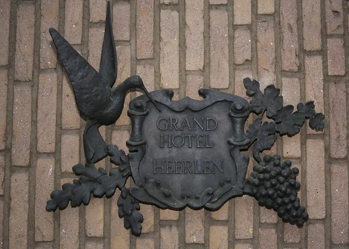 Hotel Amrath Grand 4*